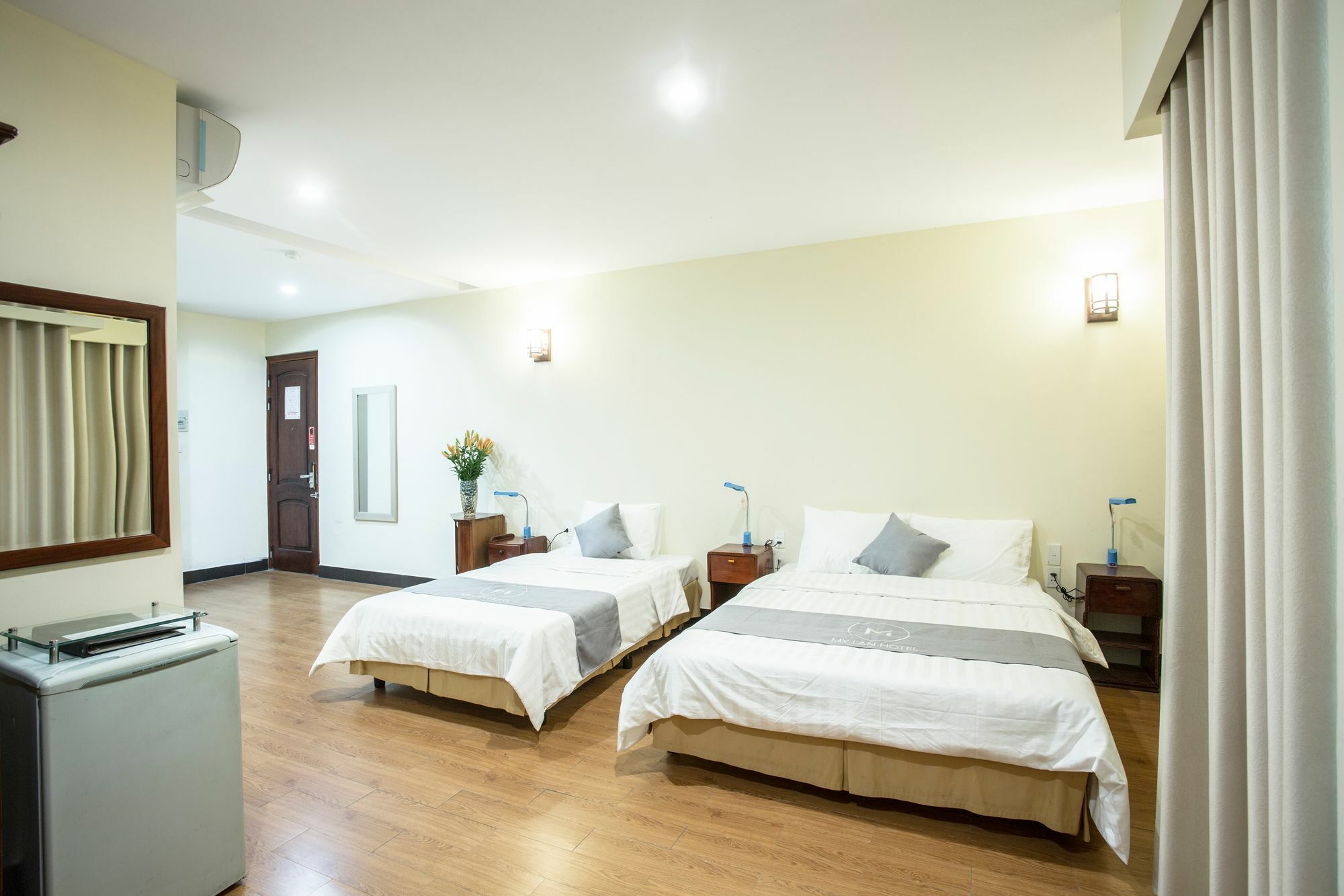 My Lan Hanoi Hotel Exterior photo